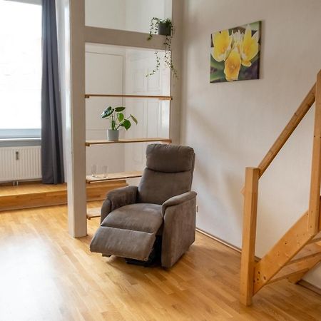 Ferienwohnung Gemuetliches Studio Mit Hochbett Im Herzen Von Graz Exterior foto